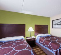 Super 8 Bangor Room