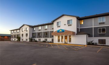 Days Inn Omaha/West Dodge