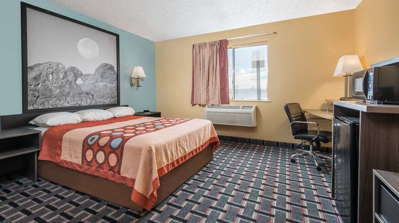 <b>Super 8 Henderson North East Denver Room</b>. Images powered by <a href="https://iceportal.shijigroup.com/" title="IcePortal" target="_blank">IcePortal</a>.