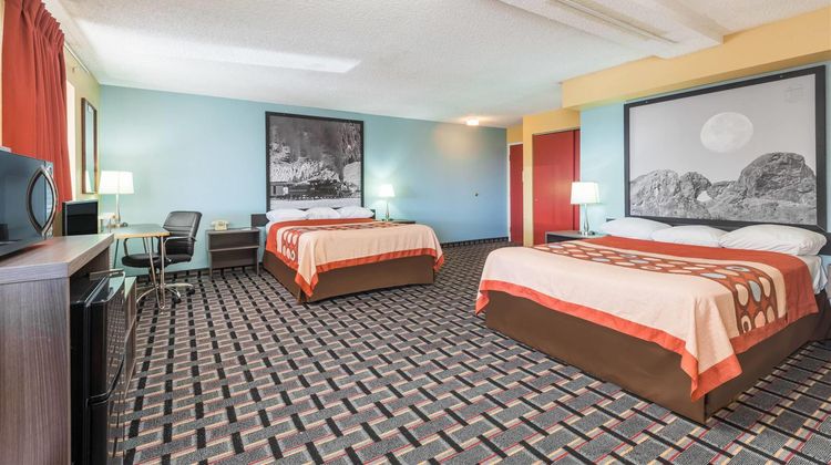 Super 8 Henderson North East Denver Room