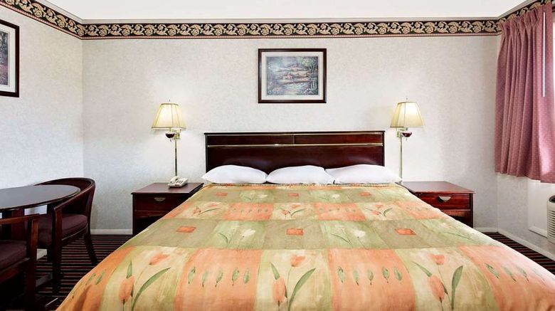 <b>Knights Inn Madison Heights Lynchburg Room</b>. Images powered by <a href="https://iceportal.shijigroup.com/" title="IcePortal" target="_blank">IcePortal</a>.