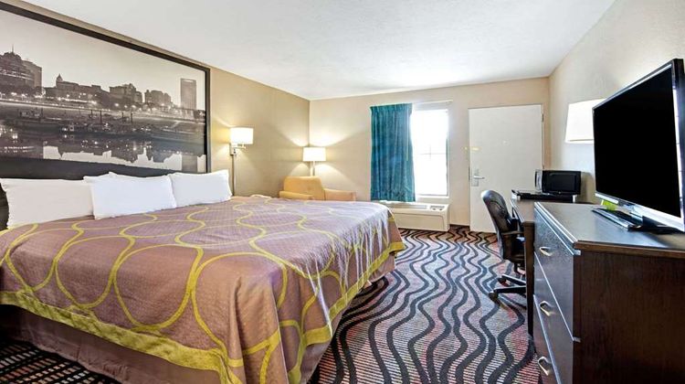 Super 8 Lakeland Room