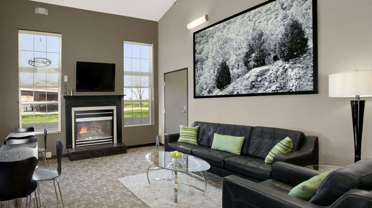 Super 8 Stafford/Springfield Area Lobby
