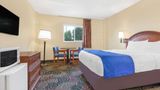 Travelodge by Wyndham Lima OH Room