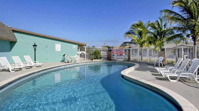 <b>Super 8 Lantana West Palm Beach Pool</b>. Images powered by <a href="https://iceportal.shijigroup.com/" title="IcePortal" target="_blank">IcePortal</a>.