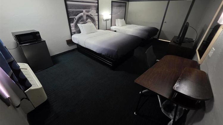 Super 8 Lantana West Palm Beach Room