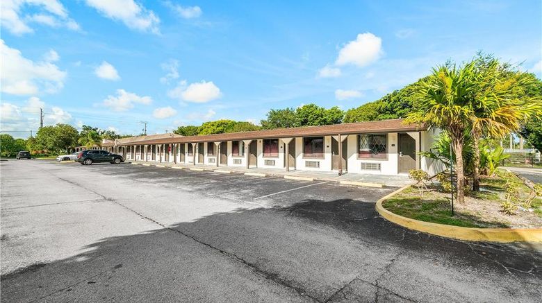 <b>Super 8 Lantana West Palm Beach Other</b>. Images powered by <a href="https://iceportal.shijigroup.com/" title="IcePortal" target="_blank">IcePortal</a>.