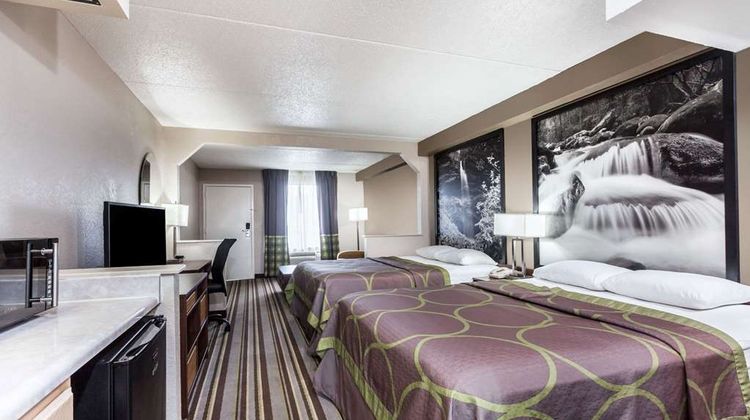 Super 8 Pigeon Forge-Emert St Room