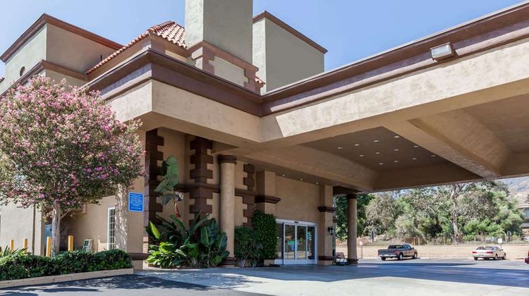 Travelodge Sylmar Exterior