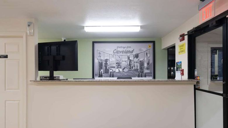 <b>Super 8 Cleveland Lobby</b>. Images powered by <a href="https://iceportal.shijigroup.com/" title="IcePortal" target="_blank">IcePortal</a>.