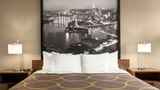 Super 8 Hanover Suite