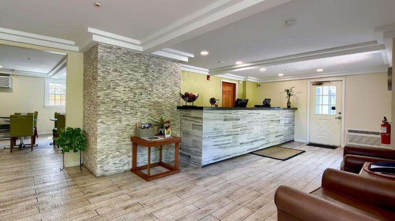 <b>Knights Inn Boston/Danvers Lobby</b>. Images powered by <a href="https://iceportal.shijigroup.com/" title="IcePortal" target="_blank">IcePortal</a>.