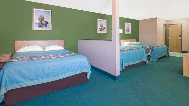 Super 8 Fort Sumner Room