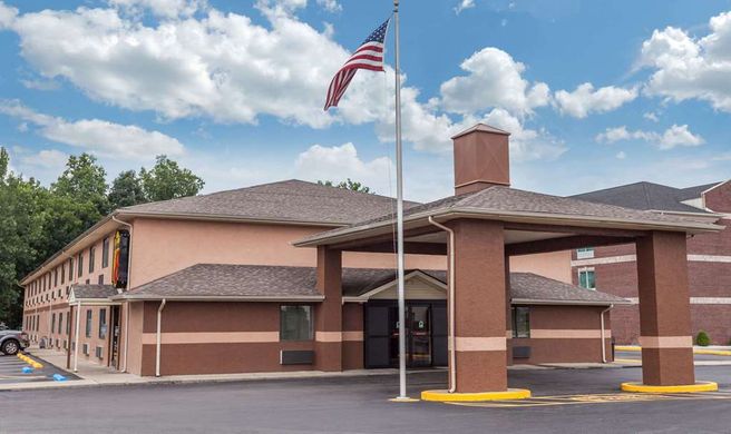 Super 8 Carrollton Exterior