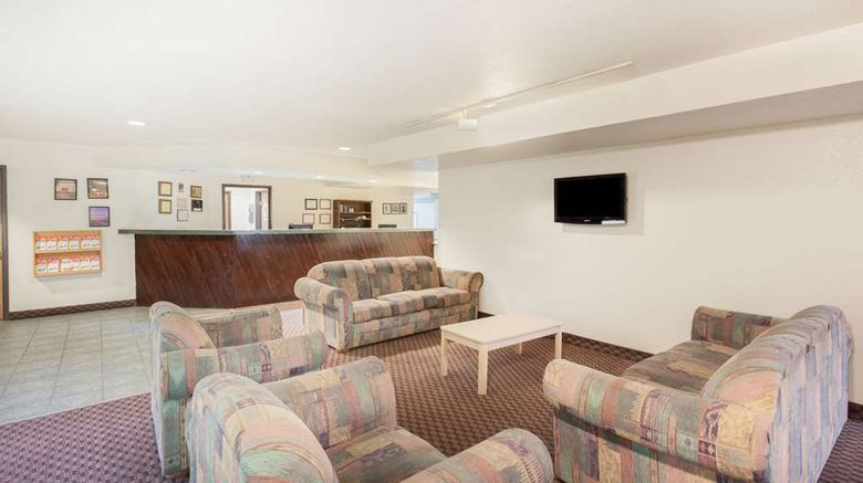 <b>Super 8 by Wyndham Yuma Lobby</b>. Images powered by <a href="https://iceportal.shijigroup.com/" title="IcePortal" target="_blank">IcePortal</a>.