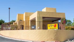 Super 8 Cottonwood