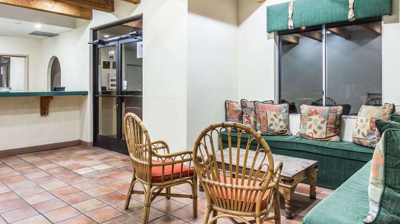 <b>Super 8 Cottonwood Lobby</b>. Images powered by <a href="https://iceportal.shijigroup.com/" title="IcePortal" target="_blank">IcePortal</a>.