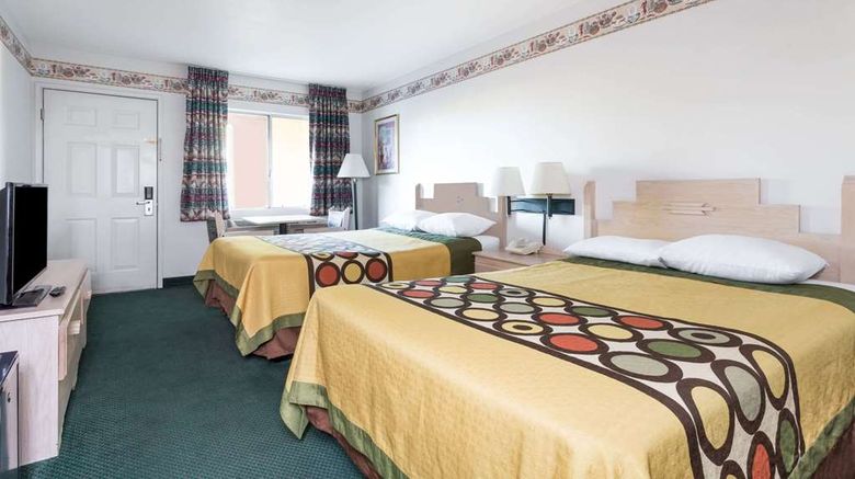 <b>Super 8 Cottonwood Room</b>. Images powered by <a href="https://iceportal.shijigroup.com/" title="IcePortal" target="_blank">IcePortal</a>.