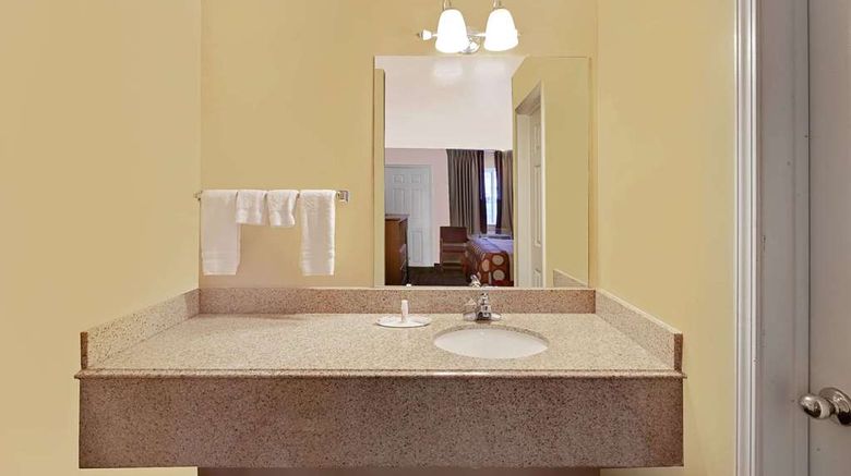 <b>Super 8 Siloam Springs Room</b>. Images powered by <a href="https://iceportal.shijigroup.com/" title="IcePortal" target="_blank">IcePortal</a>.