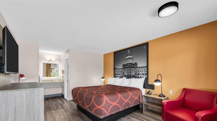 Super 8 Siloam Springs Room