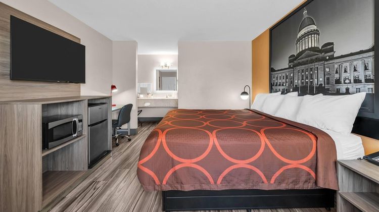 Super 8 Siloam Springs Room