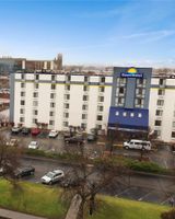 Days Hotel University Ave SE