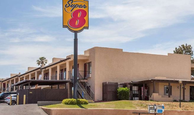 Townhouse Barstow On Rte 66 Exterior