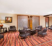 Super 8 Brookings Lobby
