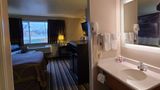 Super 8 Brookings Suite