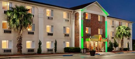 Super 8 Waco University Area Exterior