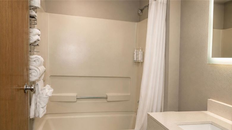 <b>Super 8 Warrenton Room</b>. Images powered by <a href="https://iceportal.shijigroup.com/" title="IcePortal" target="_blank">IcePortal</a>.