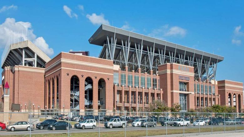 <b>Super 8 College Station Recreation</b>. Images powered by <a href="https://iceportal.shijigroup.com/" title="IcePortal" target="_blank">IcePortal</a>.