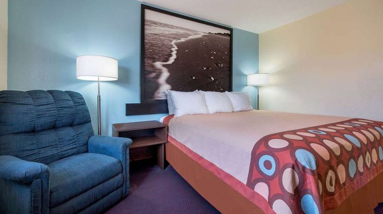 <b>Super 8 College Station Room</b>. Images powered by <a href="https://iceportal.shijigroup.com/" title="IcePortal" target="_blank">IcePortal</a>.