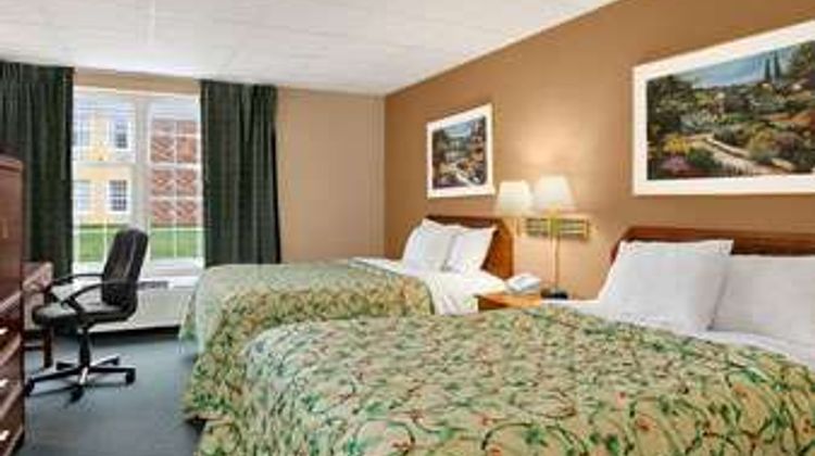 Days Inn Madisonville Room