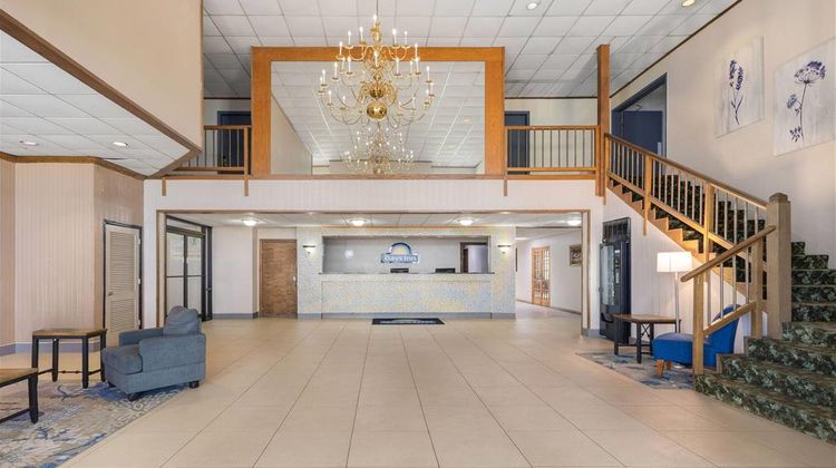 Days Inn Madisonville Lobby