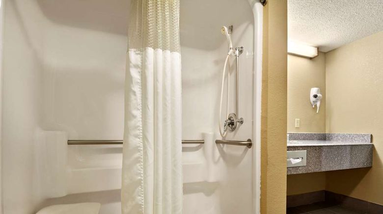 <b>Super 8 Hattiesburg North Room</b>. Images powered by <a href="https://iceportal.shijigroup.com/" title="IcePortal" target="_blank">IcePortal</a>.