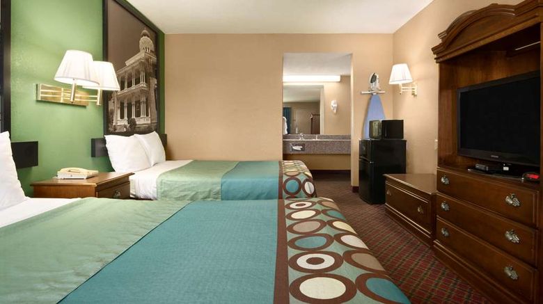 <b>Super 8 Hattiesburg North Room</b>. Images powered by <a href="https://iceportal.shijigroup.com/" title="IcePortal" target="_blank">IcePortal</a>.