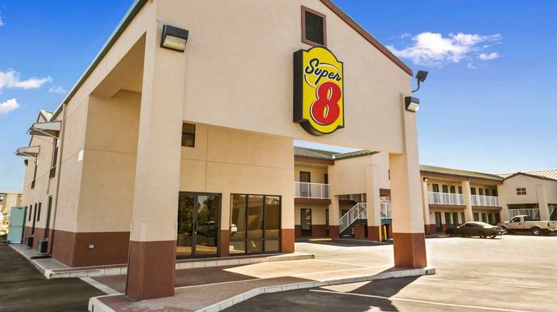 <b>Super 8 Hattiesburg North Exterior</b>. Images powered by <a href="https://iceportal.shijigroup.com/" title="IcePortal" target="_blank">IcePortal</a>.