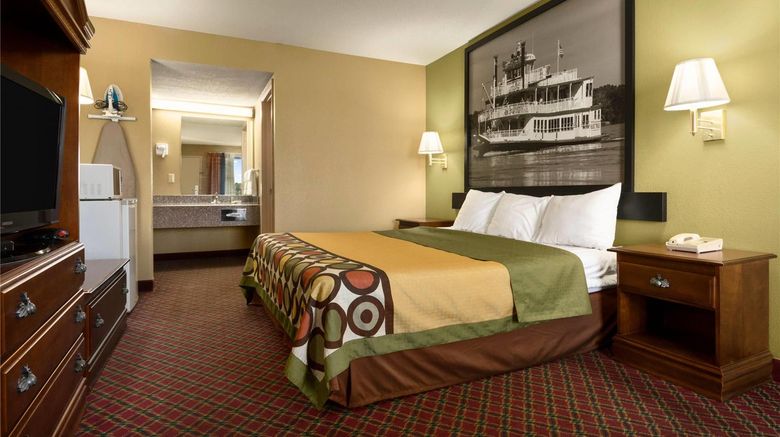 <b>Super 8 Hattiesburg North Room</b>. Images powered by <a href="https://iceportal.shijigroup.com/" title="IcePortal" target="_blank">IcePortal</a>.