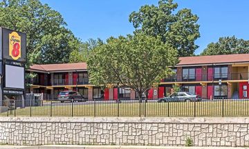 Super 8 Jessup/Baltimore Area