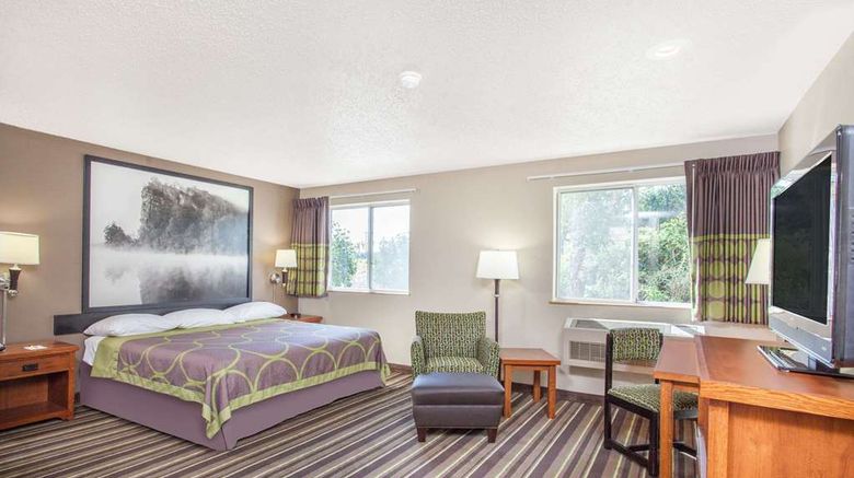 <b>Super 8 Richlands/Claypool Hill Area Room</b>. Images powered by <a href="https://iceportal.shijigroup.com/" title="IcePortal" target="_blank">IcePortal</a>.