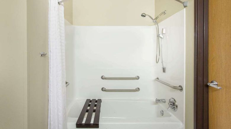 <b>Super 8 Richlands/Claypool Hill Area Room</b>. Images powered by <a href="https://iceportal.shijigroup.com/" title="IcePortal" target="_blank">IcePortal</a>.