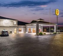 Super 8 Bellefontaine Exterior