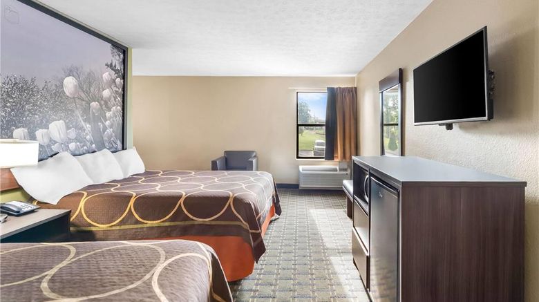 <b>Super 8 Bellefontaine Suite</b>. Images powered by <a href="https://iceportal.shijigroup.com/" title="IcePortal" target="_blank">IcePortal</a>.