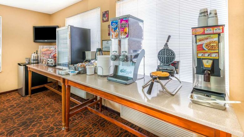 <b>Super 8 Salina I-70 Other</b>. Images powered by <a href="https://iceportal.shijigroup.com/" title="IcePortal" target="_blank">IcePortal</a>.
