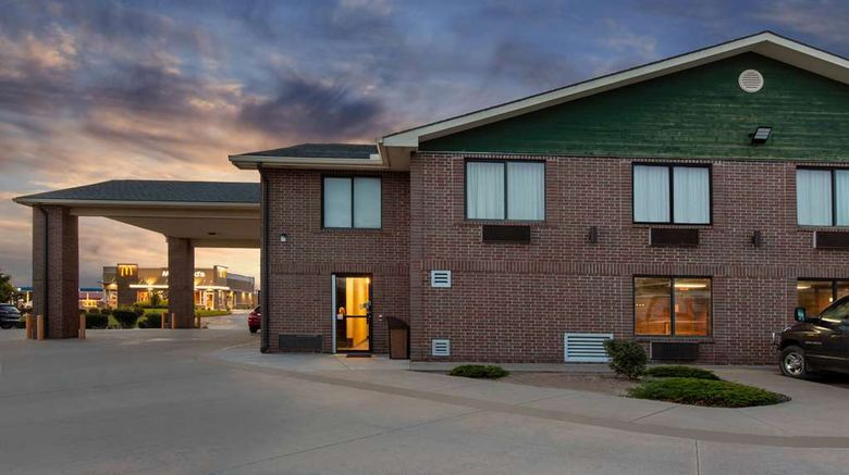 <b>Super 8 Salina I-70 Exterior</b>. Images powered by <a href="https://iceportal.shijigroup.com/" title="IcePortal" target="_blank">IcePortal</a>.