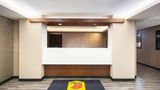 Super 8 Salina I-70 Lobby