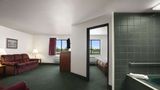 Super 8 Bowling Green Suite
