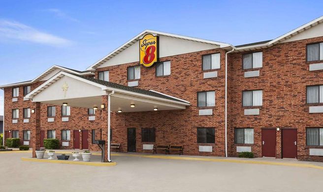 Super 8 Bowling Green Exterior