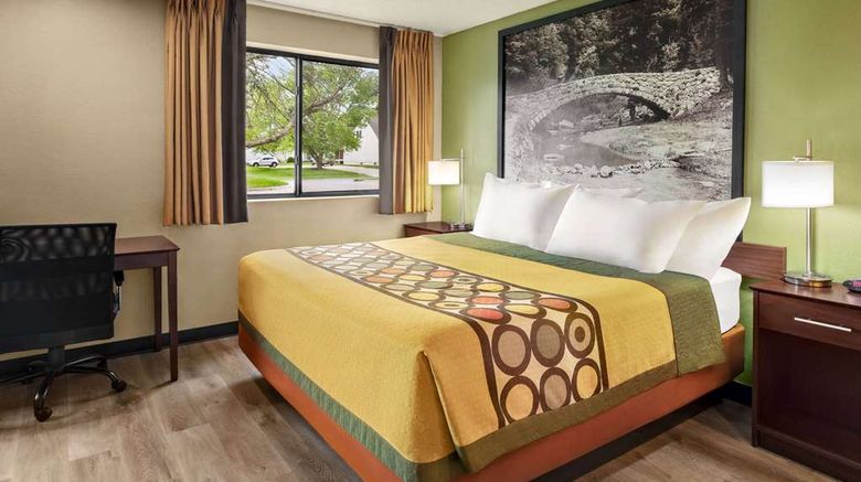 <b>Super 8 Ankeny/Des Moines Area Suite</b>. Images powered by <a href="https://iceportal.shijigroup.com/" title="IcePortal" target="_blank">IcePortal</a>.